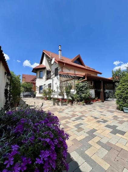 Casa/Vilă Single în Șelimbăr | teren 863m | Pretabilă 2 familii - 18