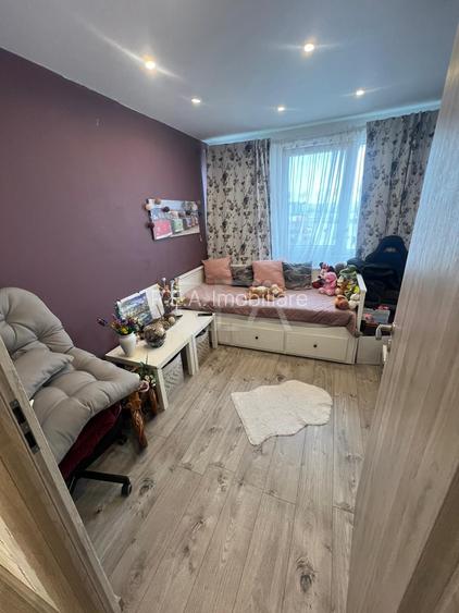 Apartament 3 camere - mobilat la cheie , 1  Decembrie 1918 - 9