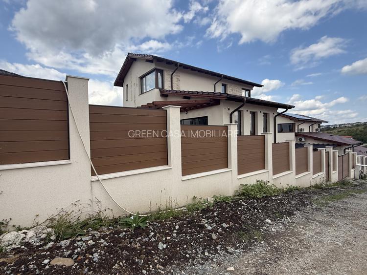 Casă individuală modernă în Dezmir, zonă exclusiv de case noi - 2