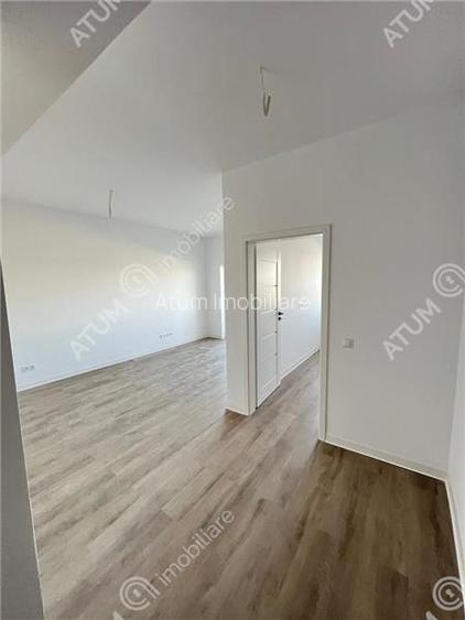 Garsoniera cu balcon si parcare de vanzare in Selimbar zona Brana - 20