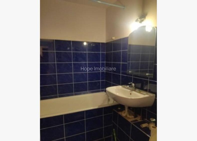 Piata Sudului metrou - 3 camere , 2 bai - 5