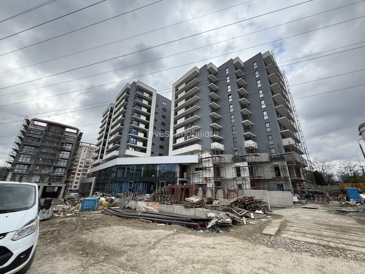 APARTAMENT 3 CAMERE , NICOLINA , DECOMANDAT , ETAJ INTERMEDIAR - 5