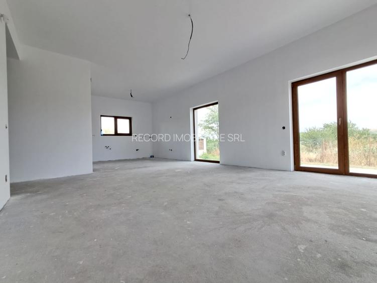 Casa individuala parter 116 mp si teren 861 mp JUCU - 3