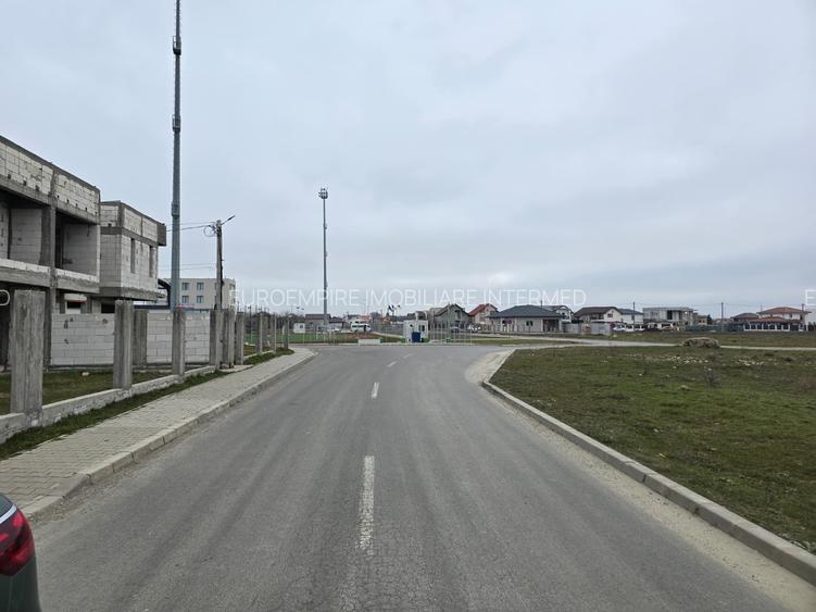 Vanzari terenuri in Cumpana lot de casa - 9