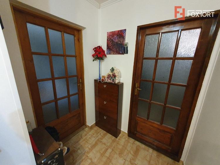 Apartament cu 2 camere decomandat, cladire istorica - Sinaia - 22