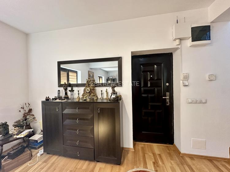 Vila superba Str Safirului la 2 min de Ghencea - 2