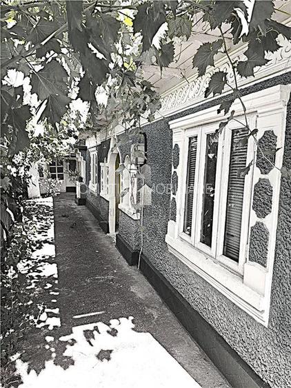 Casa 4 cam+ teren 1286 mp deschidere 18 m Chiscani zona Primariei - 2