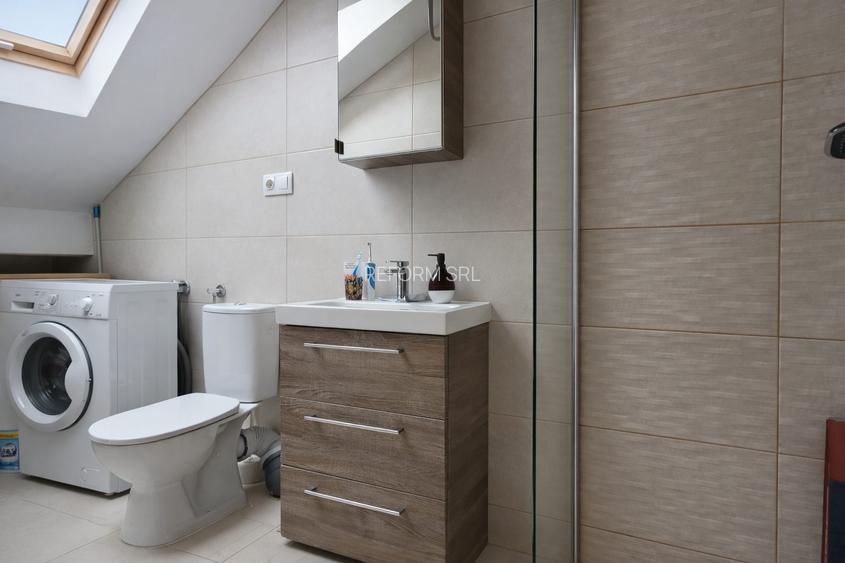 De vânzare apartament cu trei camere în Bună Ziua - 9