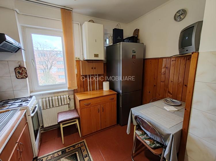 Apartament 2 camere semimobilat zona Astra - Planete - 9