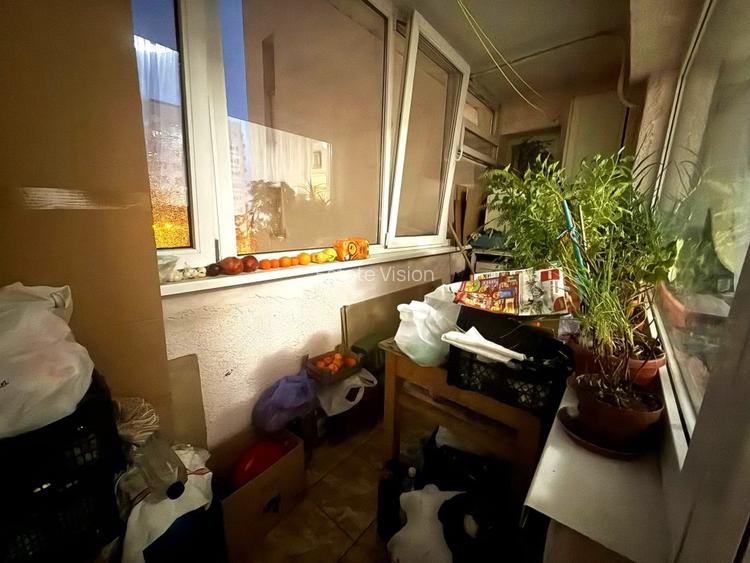 Apartament 4 camere spatios, decomandat, ideal familie,  bloc anvelopat, Piata D - 12