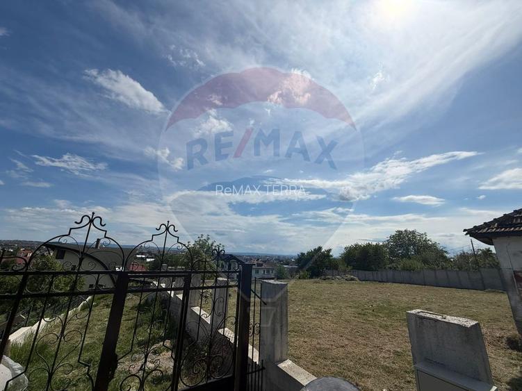Teren exclusivist cu priveliste de vanzare in Baia Mare - 4