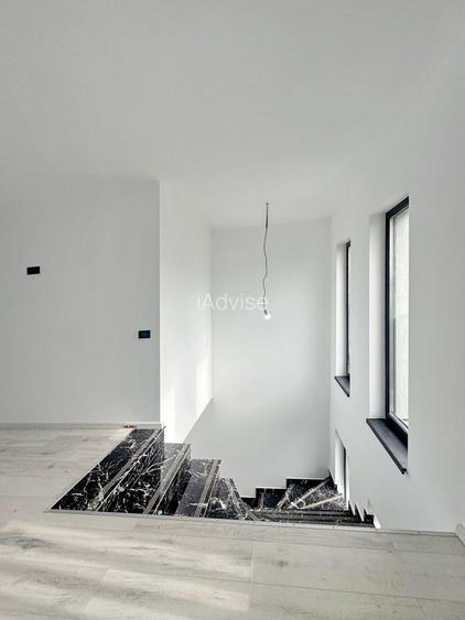 CASA MODERNA CU VEDERE PANORAMICA SPRE MUNTI in Cristian - 2