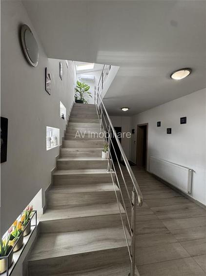 VANZARE VILA GHIDICENI MOBILATA UTILATA GATA DE MUTARE - DORMITOR PARTER - 6