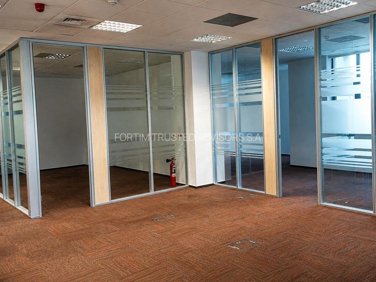 Polona 68 Business Center - 10