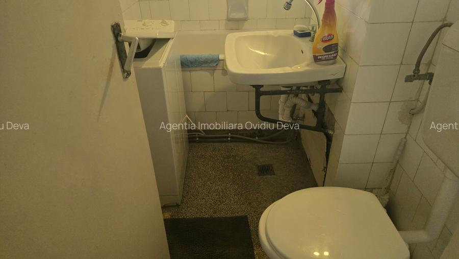 Vand apartament cu 3 camere in Deva, etaj 3, zona Gojdu (Zamfirescu), - 4