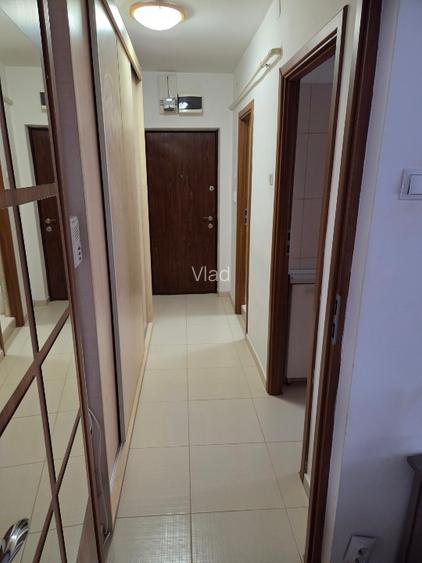 Inchiriez garsoniera Piata Universitatii - 6