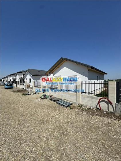Vanzare vila p+pod 4 camere finisata Bufltea Petuniei - 2