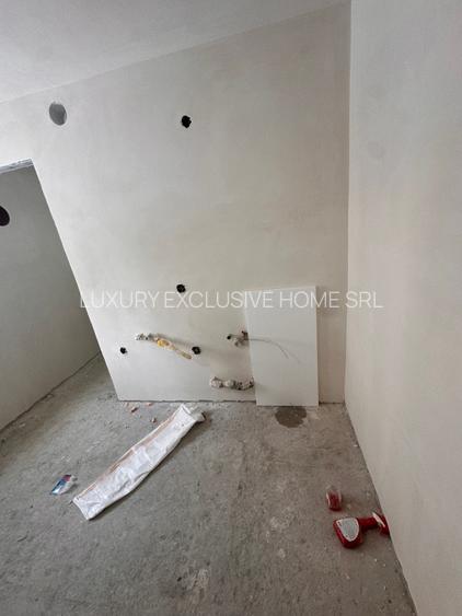 Doamna Ghica. Vav parc Râul  Colentina  super apartament 3 camere - 6