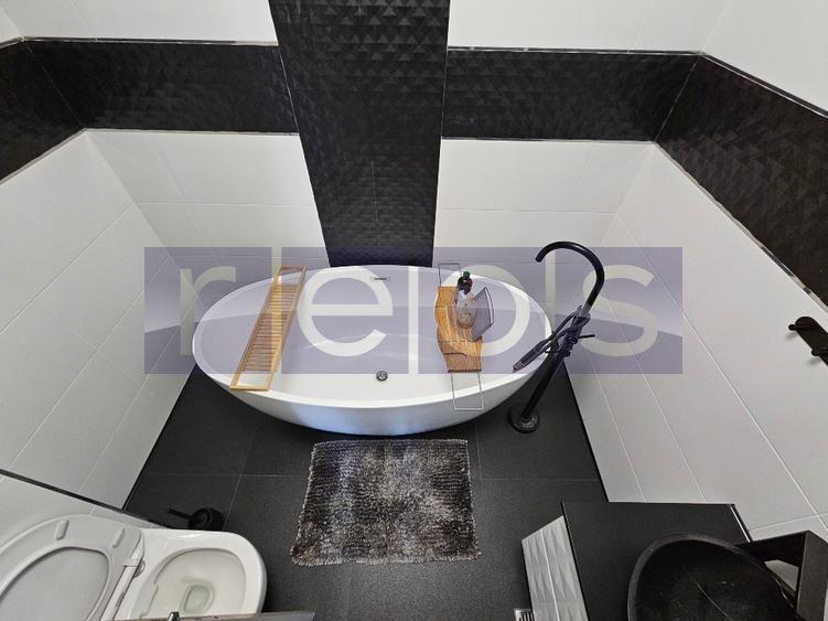 VANZARE 3 CAMERE -DECOMANDAT - PARCARE -Aparatorii Patriei - 11