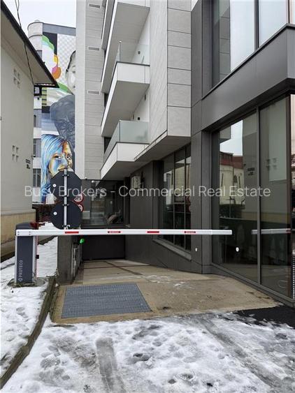 Spatii Birouri - 380 mp - zona centrala - 16