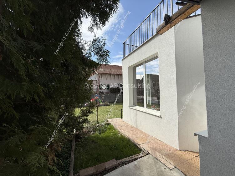 Vila individuala renovata complet | 6 camere | 500 mp teren | Str Jean Monnet - 35