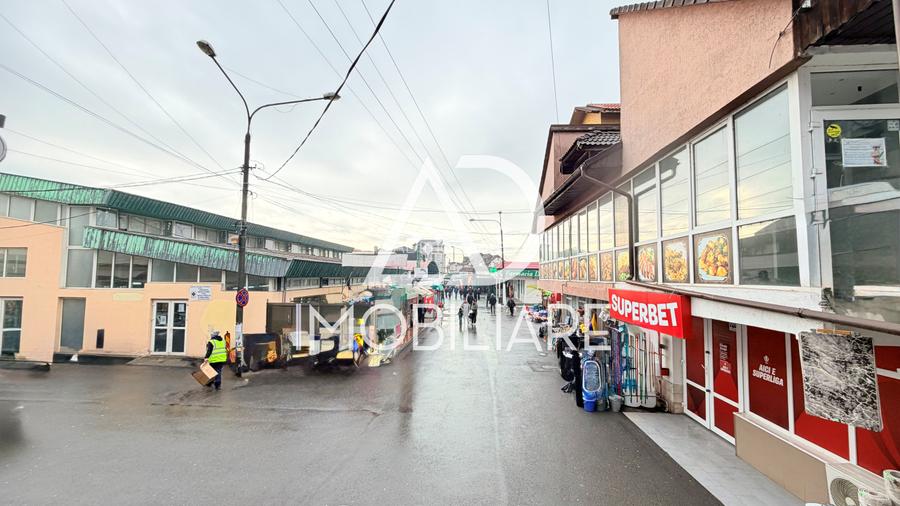 Spațiu comercial de închiriat, Piata Mare - 4