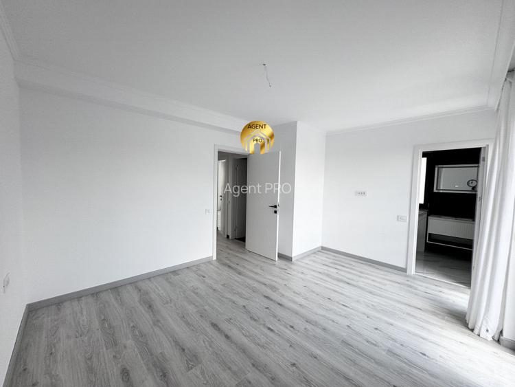 Vila Individuala P+1+M in Complex Nou - 235mp teren - 15