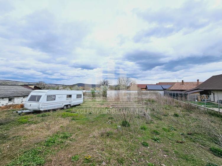 Teren intravilan | De vanzare | 1272 mp | 20 ml deschidere | Micesti