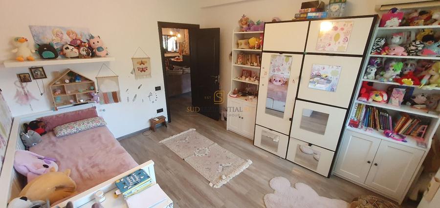 Vila individuala de vanzare, P+E+M, zona Dristor