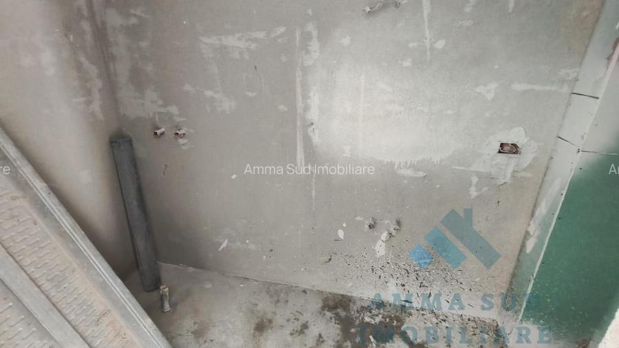 Penthouse 4 camere - 186.8 mp total utili - Metrou Berceni la 500 m - 24