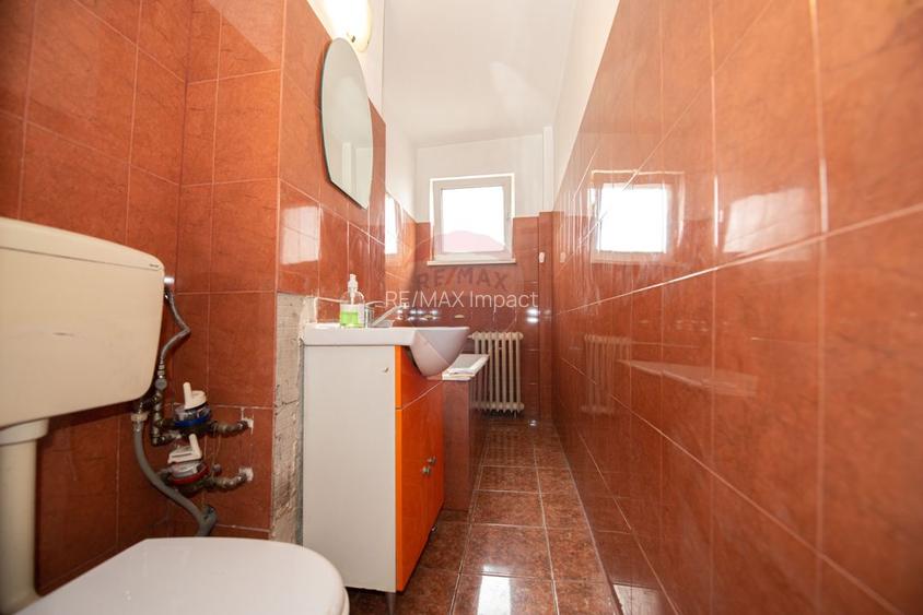 Garsoniera de vanzare et 5 intrare bulevard iuliu Maniu Gorjului - 5