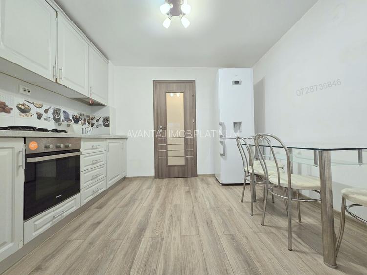 Decebal stradal, vedere superba spre bulevard, 65 mp, balcon mare - 10