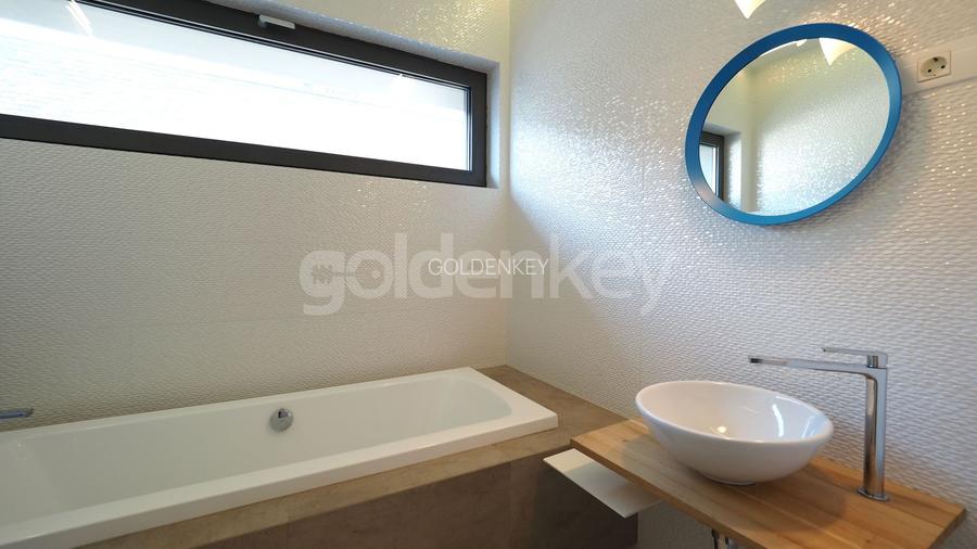 Vila minimalista insorita | piscina interioara | sauna | Jacuzzi - 33