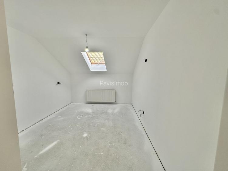 Casă individuală de vanzare  cu garaj și curte proprie – Hălchiu - 19