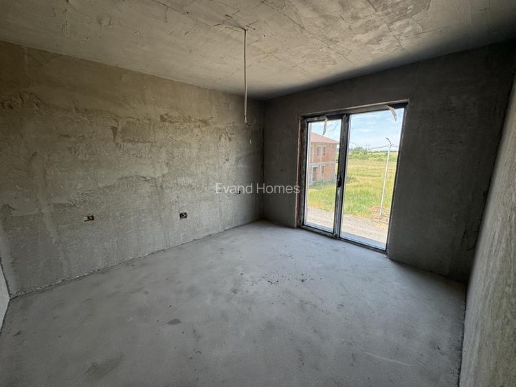 Duplex Premium în Giroc | 5 Camere, 3 Bai, 127 mp Utili | Pozitie buna - 2