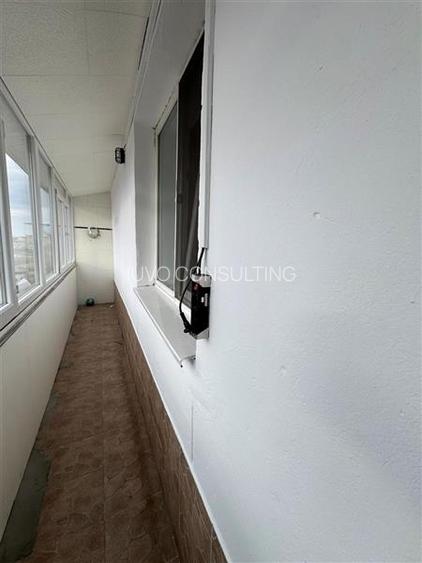 Vanzare Apartament 3 Camere Decomandat Bd.Alexandru Obregia - 4