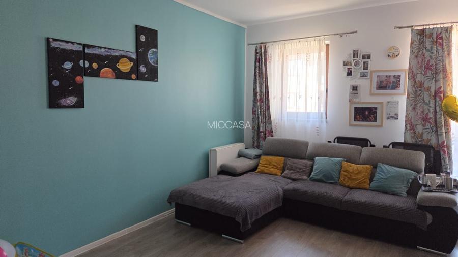 Nou. Laga Eso. Spatios - 90 mp utili + terasa.  Complet mobilat si utilat. - 2