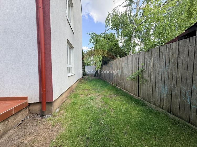 Casă | Vilă insiruita | Inchiriere| 5 camere - 18