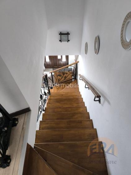 Apartament 3 camere, situata central Str. Cuza voda - 16