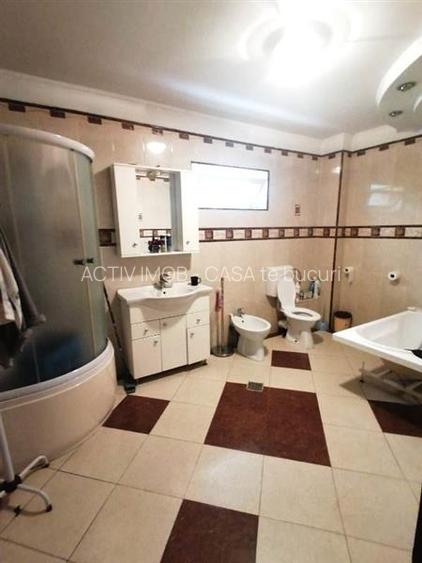 Vila individuala -  7 camere- Domnesti - Tudor Vladimirescu- 400 mp teren - 2000 - 17