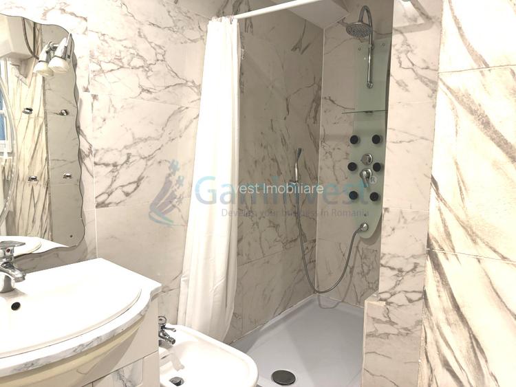 Apartament 3 camere de vanzare, ultracentral, str.Republicii, Oradea - 7