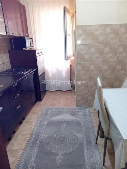 Apartament de vanzare 2 camere Racadau cu parcare si boxa NEGOCIABIL - 2