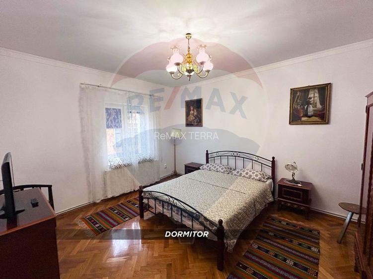Apartament cu 3 camere de inchiriat-Centru Istoric - 8