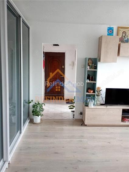 Bd.Dimitrie Cantemir 2 camere cu centrala proprie mobilat si utilat - 2