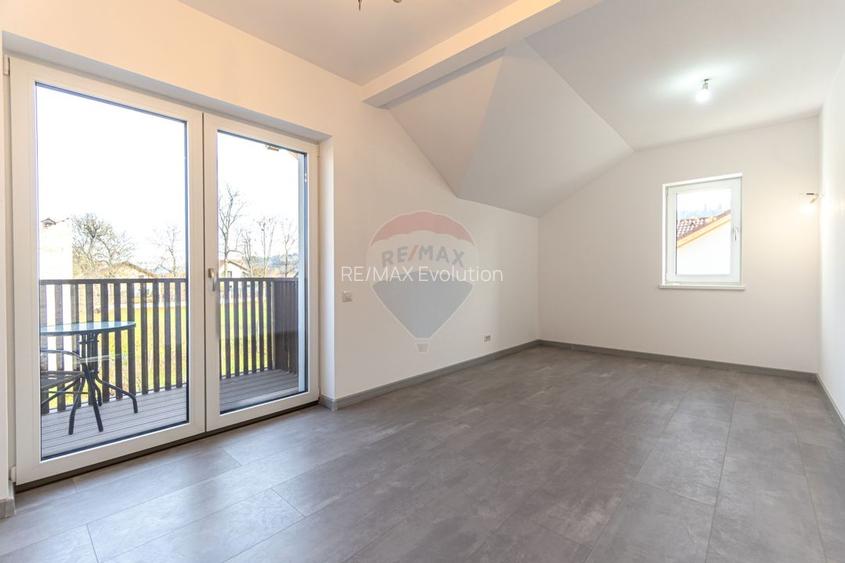 CASE NOI ÎN ARHITECTURĂ ALPINO-MODERNĂ CU ALEE PRIVATA | CRISTIAN - 30