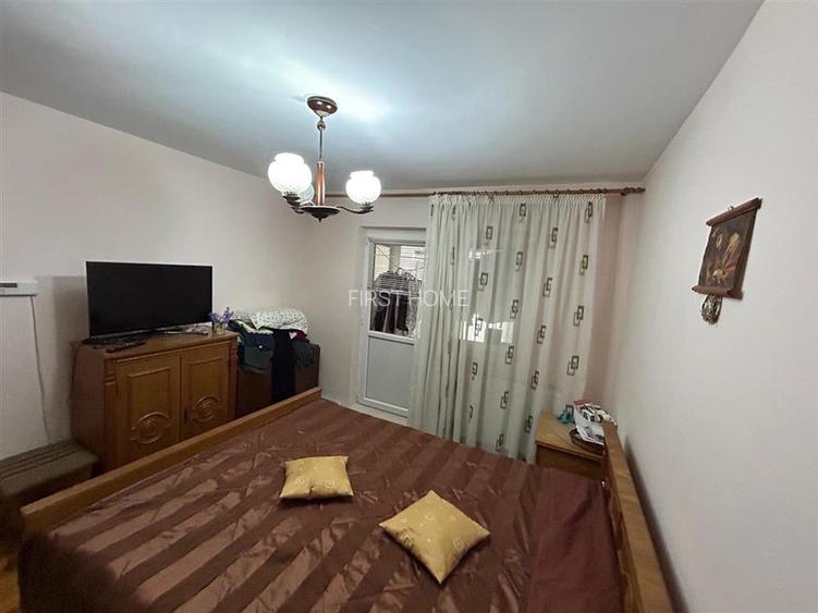 Apartament cu 2 camere de vanzare, 57mp, zona centrala, Piata Moldovei, Directia - 5