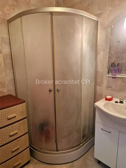 Vânzare 3 cam. - 12