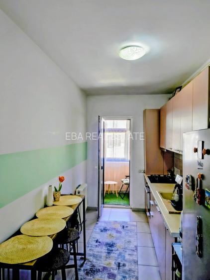 Apartament 2 camere 50 Mp ultili, bucătărie separată Str Tineretului super zona - 7