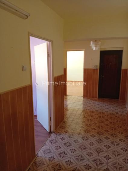 Apartament 3 camere | 67 mp| zona Cugir - 7