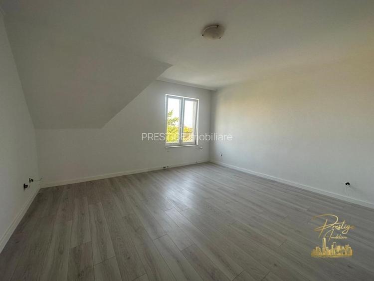 Casa cu 5 dormitoare de inchiriat in Sanmartin-Bihor - 16